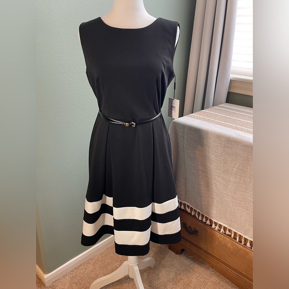 NWT Calvin Klein Black and White Fit and Flare Dress Sz 6